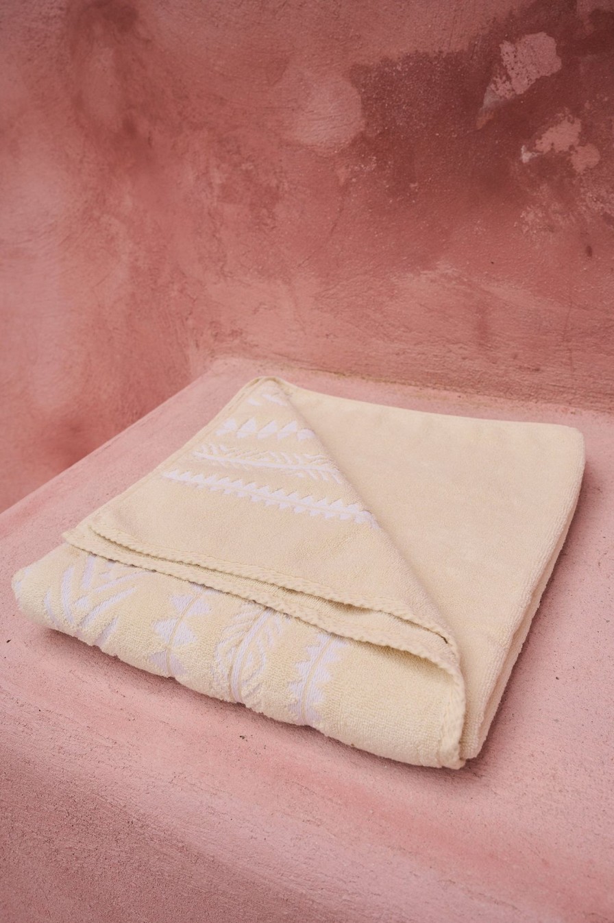 Devotion TWINS Bath Towel Large-Ecru/Offwhite | Handtucher